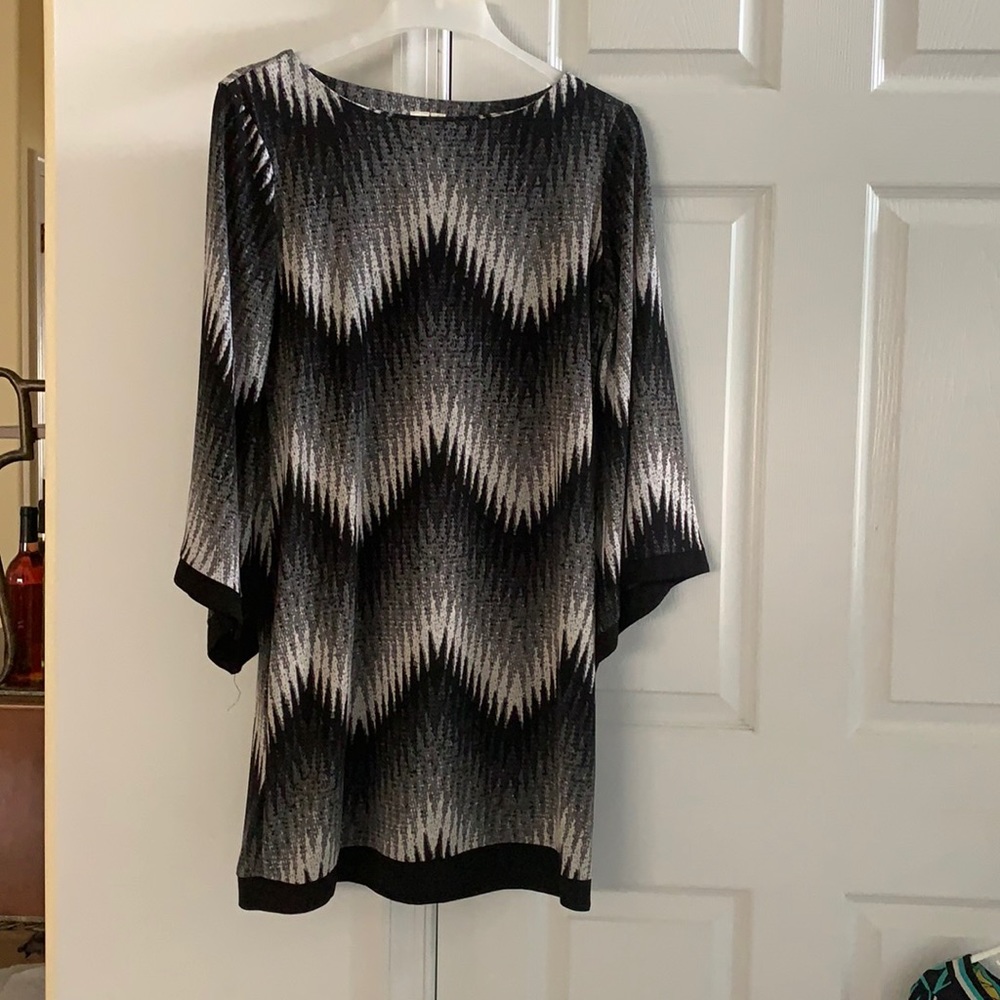 Black grey white dress Emma Michele